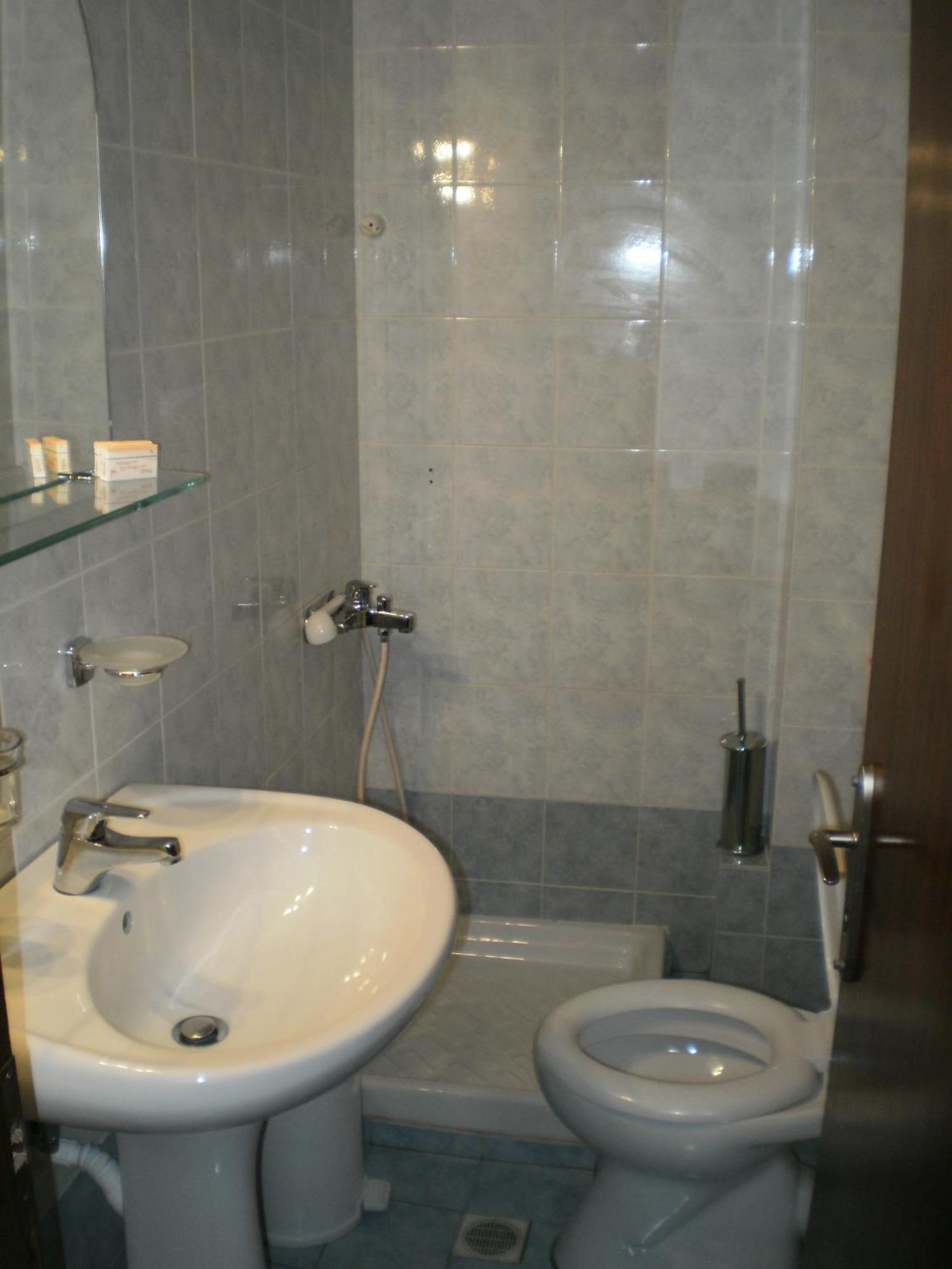 Pia Rooms Chania  Bagian luar foto