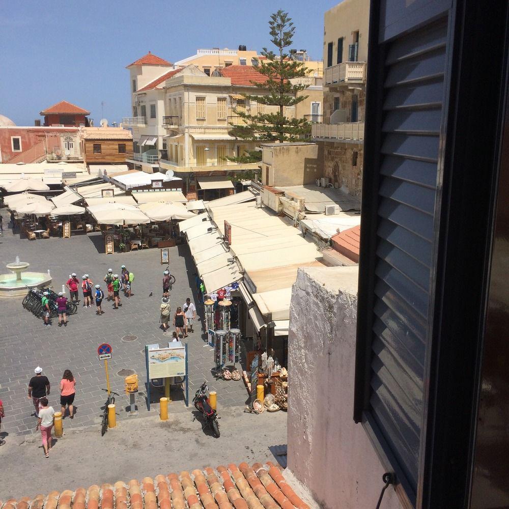 Pia Rooms Chania  Bagian luar foto